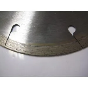 Diamond blade for efficient and precise cutting in construction and remodeling projects.