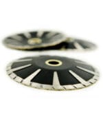 Concave blade design showcasing continuous alpha structure for optimal cutting performance.
